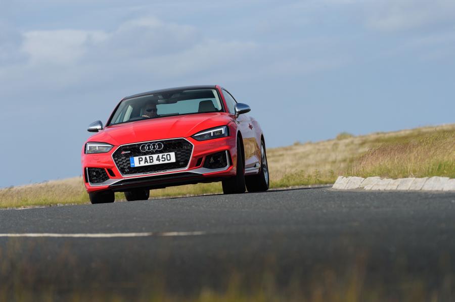  Audi RS5 Coupe 2017 года  (UK) (фото 33 из 40)